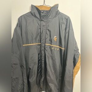 Red Oak Sportswear UCF vintage black and gold Jacket size L